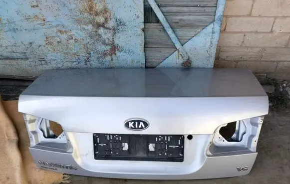 KIA Magentis Tailgate/trunk/boot lid