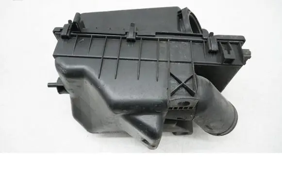 Volvo C70 Air filter box 9445349