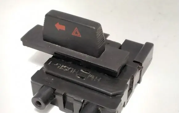 Honda Civic Hazard light switch M8997B M8996