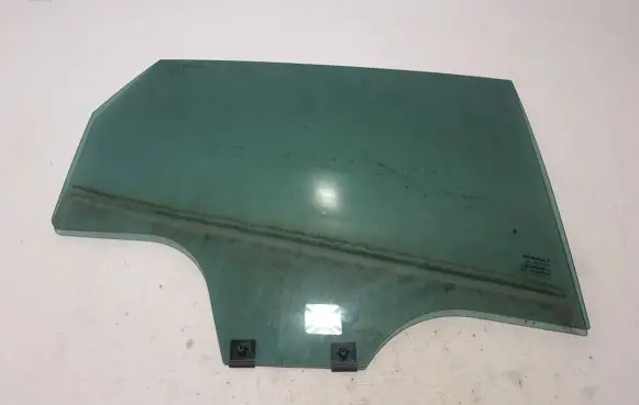 Renault Arkana Rear door window glass 823000924R
