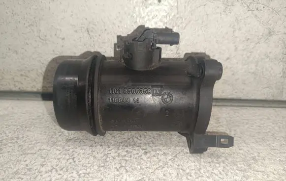 BMW 5 F10 F11 Mass air flow meter 8506359