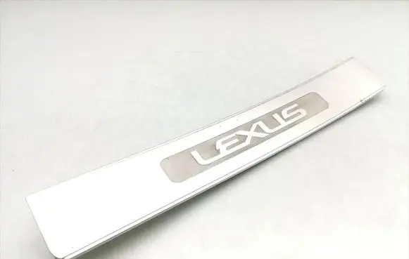 Lexus GS 300 350 430 450H Front sill trim cover
