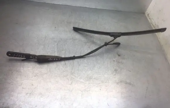 Renault Master II Windshield/front glass wiper blade 8200072778 504033861