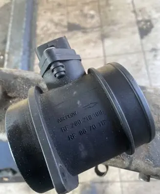 Volvo S60 Mass air flow meter