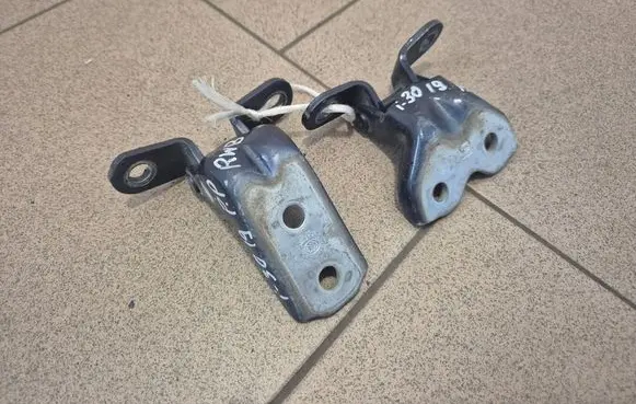 Hyundai i30 fastback Front door hinge set