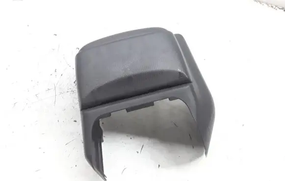 Cup holder front