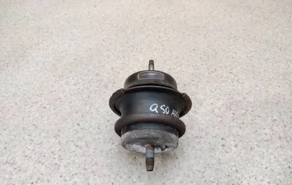 Infiniti Q50 Engine mount vacuum valve 