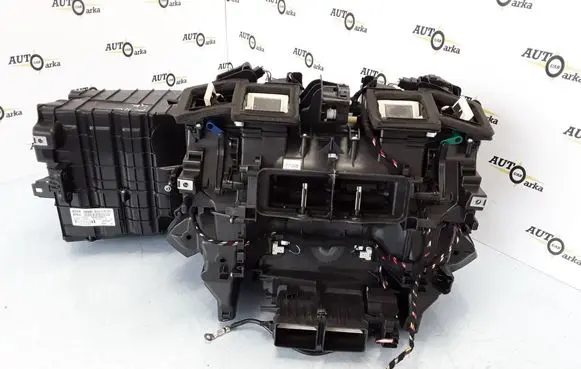 BMW 5 F10 F11 Interior heater climate box assembly housing 9197019