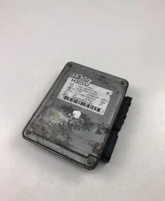 Opel Astra G Engine control unit/module ECU 90589736 0281001670