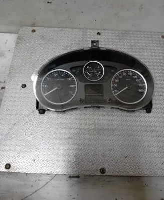 Peugeot Partner Speedometer (instrument cluster)