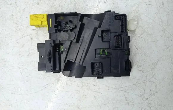 Volkswagen Touran I Steering angle sensor 1k0953549