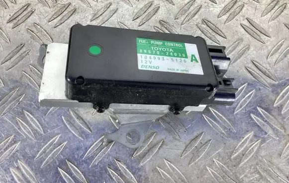 Lexus RC Fuel injection pump control unit/module 8957024030 1049935120