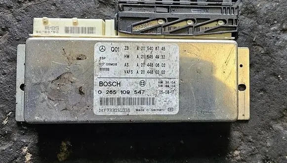 Mercedes-Benz E W211 ESP (stability system) control unit brak