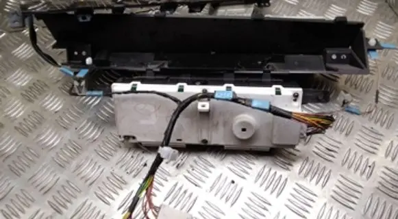 Toyota Prius (XW20) Speedometer (instrument cluster) 769204740 769204760 769361980