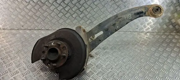 Ford Mondeo Mk III Rear wheel hub spindle/knuckle 