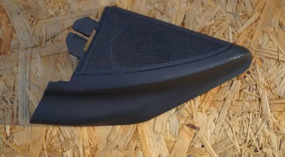 Audi A4 S4 B6 8E 8H Front door speaker cover trim 8H0857505