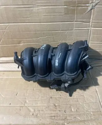 Peugeot 308 SW Intake manifold V752817240