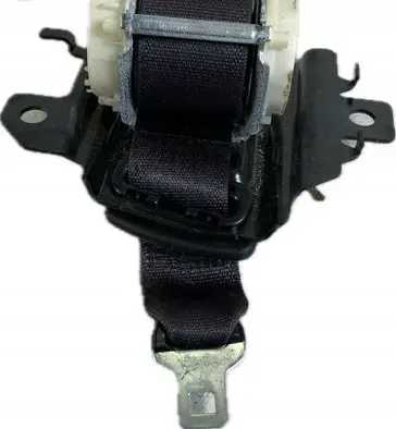 Cadillac Escalade IV Front seatbelt 23104014