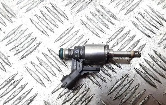 Citroen DS3 Fuel injector