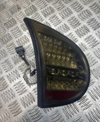 Volkswagen Golf VI Tailgate rear/tail lights HC11025B2