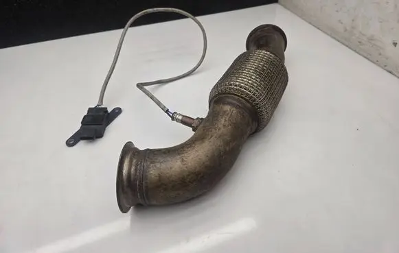 Mercedes-Benz Sprinter W907 W910 Exhaust flexible connection A0009059613 5023C220316612
