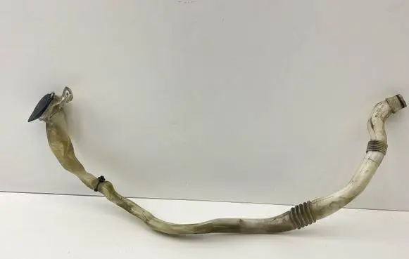 BMW 6 F06 Gran coupe Window washer liquid tank fill tube 13264011