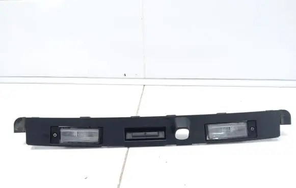 Hyundai Tucson LM Trunk door license plate light bar 925012S500