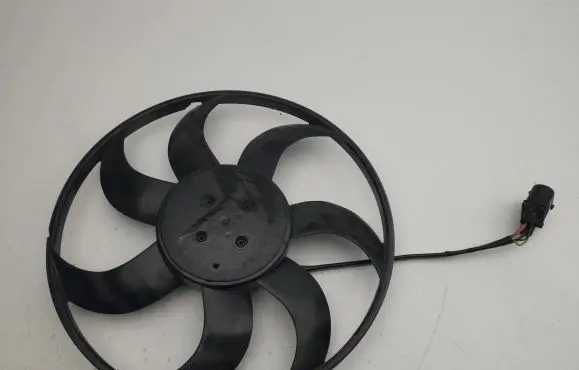 Audi Q3 F3 Electric radiator cooling fan 5Q0959455BF