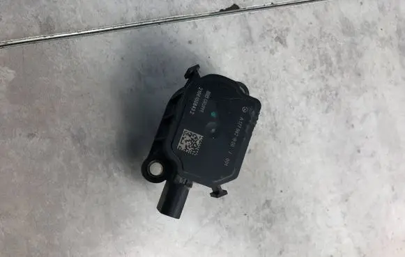 Camshaft position sensor