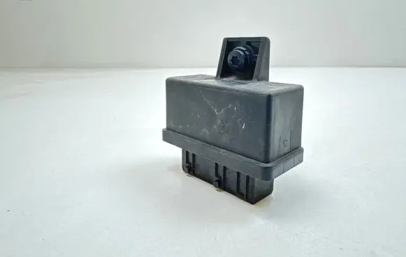 Peugeot 207 Fuel injection pump control unit/module 240107
