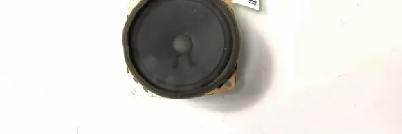 Mitsubishi Montero Front door speaker MR142013