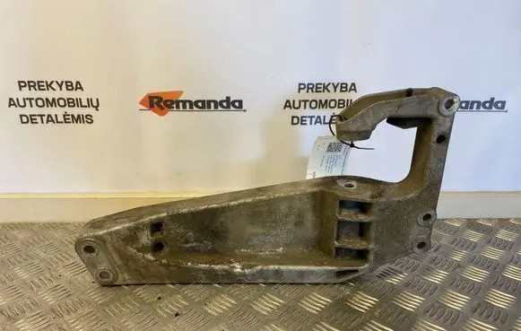 BMW X4 F26 Gearbox mounting bracket 2231678656701