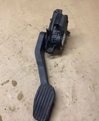 Volvo S80 Accelerator throttle pedal 30636006 6PV00853703
