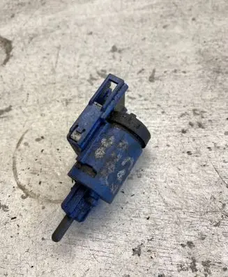 Clutch pedal sensor