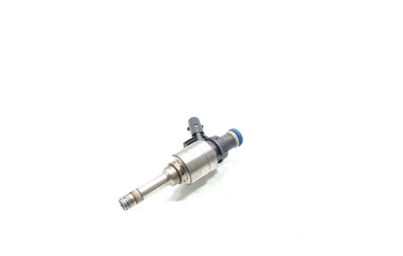 Audi A3 S3 8P Fuel injector 06H906036B 026150033