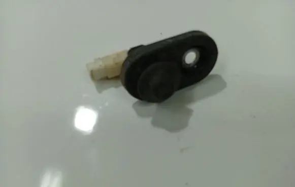 Mazda 6 Front door sensor coupe 