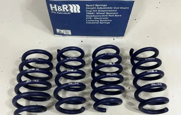 BMW X6 G06 Set of springs and shock absorbers (Front and rear) 1234567