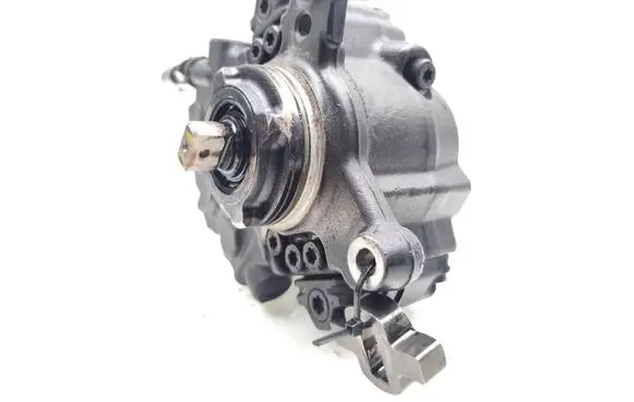 Chevrolet Orlando Fuel injection high pressure pump 96868903 9422A040A