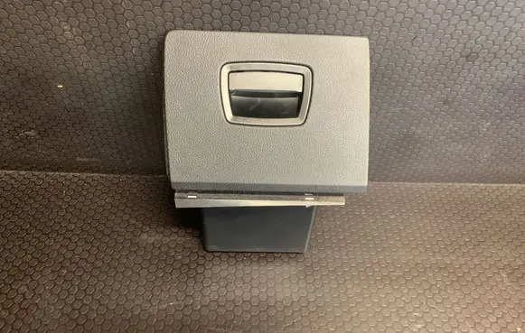 BMW 7 F01 F02 F03 F04 Glove box 9143958 5116 72458410