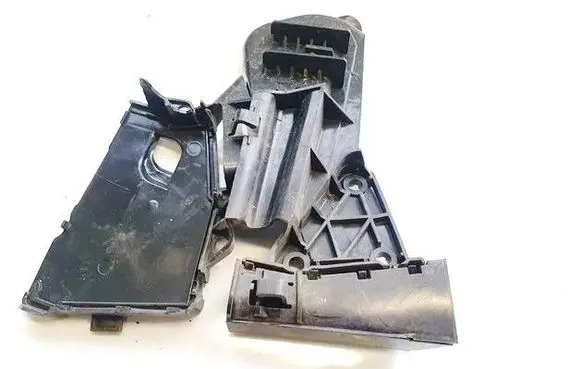 Mercedes-Benz ML W164 Other exterior part a1647330614