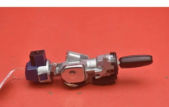 Ford Grand C-MAX Ignition lock 3M51-3F880-AE
