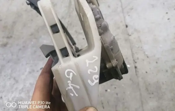 Opel Agila A Rear door lock