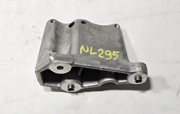 Mini One - Cooper F56 F55 Engine mounting bracket 189159