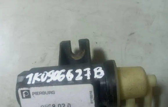 Skoda Superb B6 (3T) Turbo solenoid valve 1K0906627B