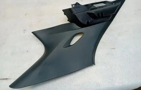 Opel Mokka B (C) pillar trim 9834920280