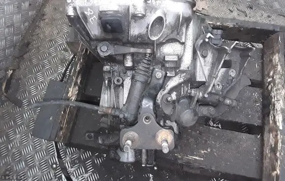 Fiat Linea Manual 5 speed gearbox 46736750