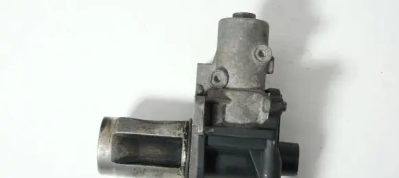 Audi A4 S4 B7 8E 8H EGR valve 038131501AD
