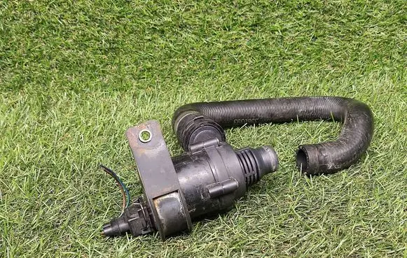 Land Rover Range Rover L322 Electric auxiliary coolant/water pump 6904541