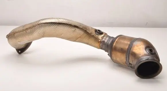 Aston Martin DB11 Catalyst/FAP/DPF particulate filter A2054904114