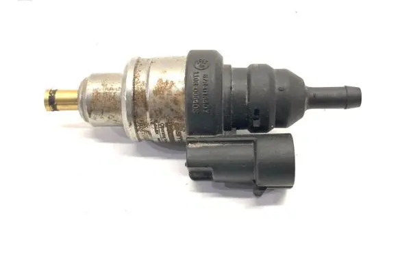 Infiniti Q50 LP gas injector 